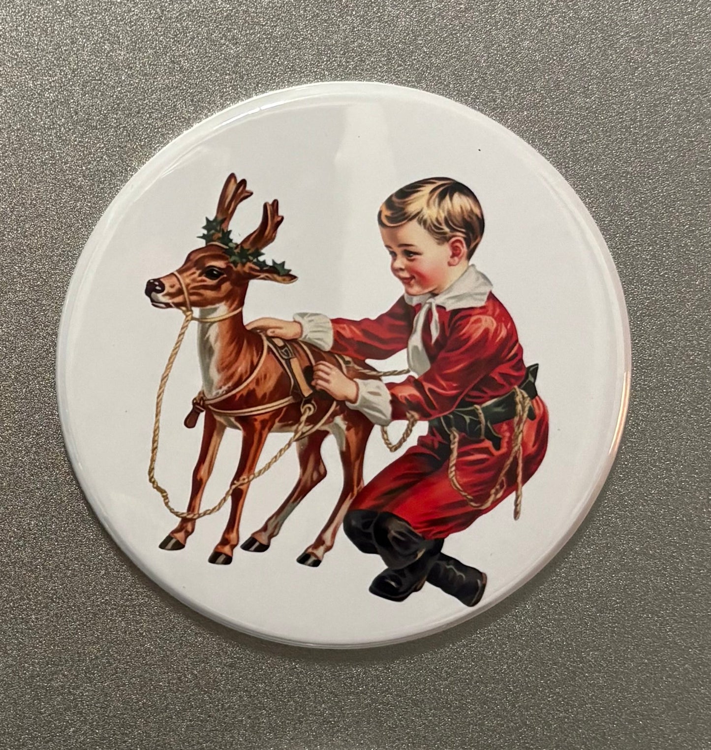 4 magnet set. 3" Round. Christmas Magnets Small Business Saturday SALE!!! $10.00